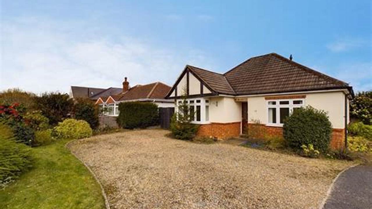 Charming Moulton Bungalows, Suffolk Homes For Sale